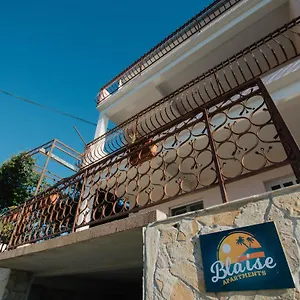 Blaise Apartman